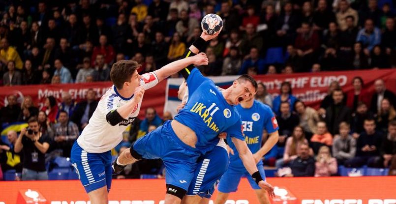 ЧЕ-2020. Сергей Бебешко заявил на игру с черногорцами тот же состав, что и на матч против команды Дании