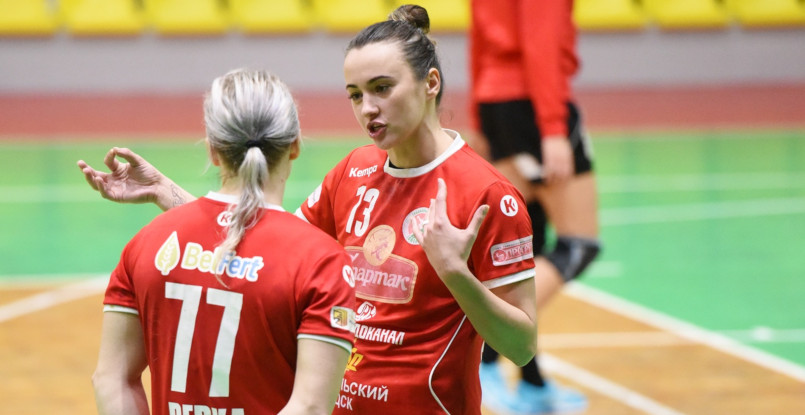 Юлия Голубева: "Если идем с Владом по улице, люди нередко оборачиваются. Но мы сами относимся к этому с юмором"