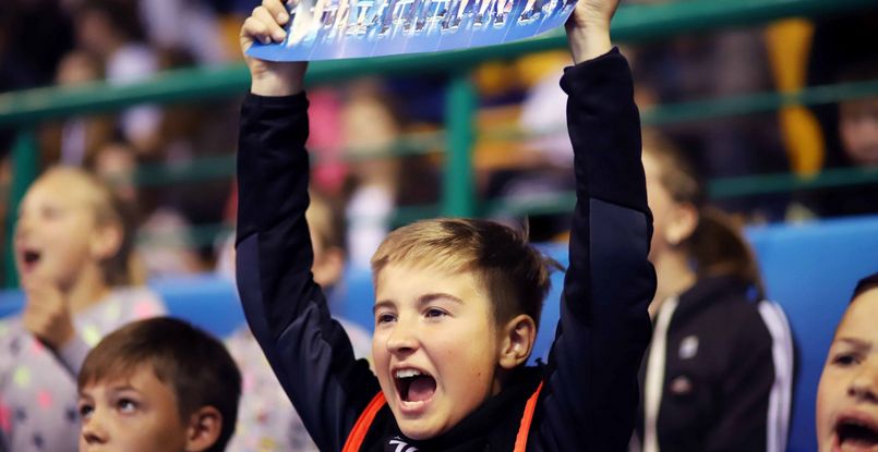 Беларусь. Участники детской лиги "Zubr Cup" поздравили БГК имени Мешкова с завершением сезона и победой в чемпионате страны (ВИДЕО)