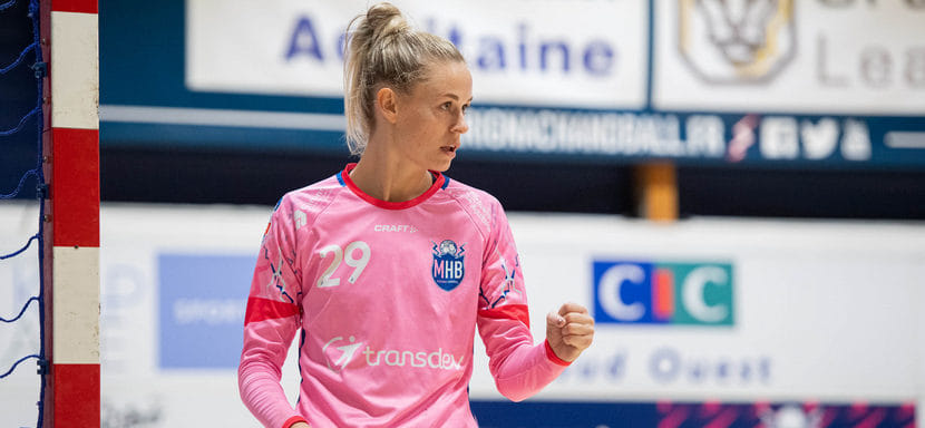 Франция. Середняк женского чемпионата "Мериньяк" продлил контракт с вратарем Леной Ле Борнь