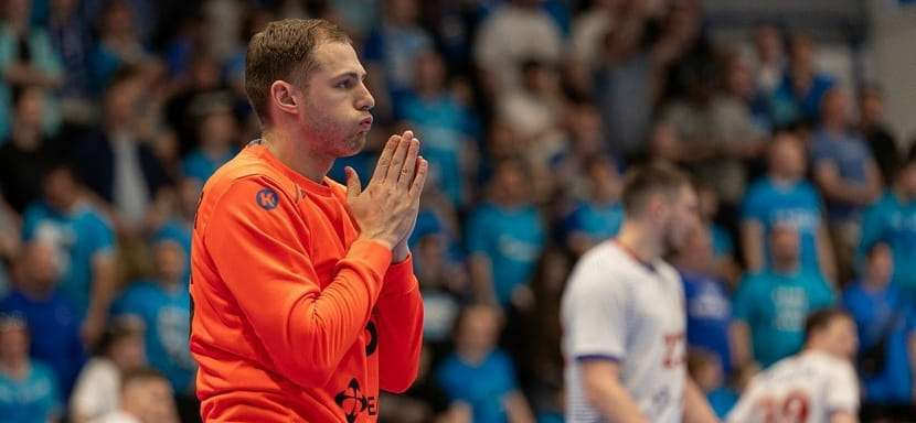 Дмитрий Холмов: "Вообще не думал о трофеях. Я приехал в ЦСКА просто делать свою работу"
