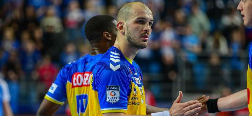 Портал Handball-Planet.com в 12-й раз проводит голосование за лучшего гандболиста мира. В числе претендентов белорус Артём Королёк