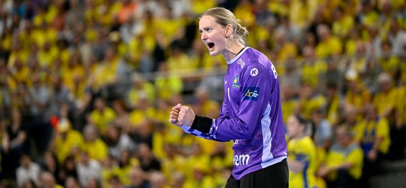 Голкипер французского "Меца" Юханна Бундсен — автор лучшего сейва в последних матчах Лиги чемпионов (ВИДЕО)