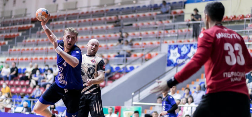 Суперлига. Линейный СКИФа Максим Михалин в межсезонье покинет клуб и присоединится к венгерскому "Будакалашу"