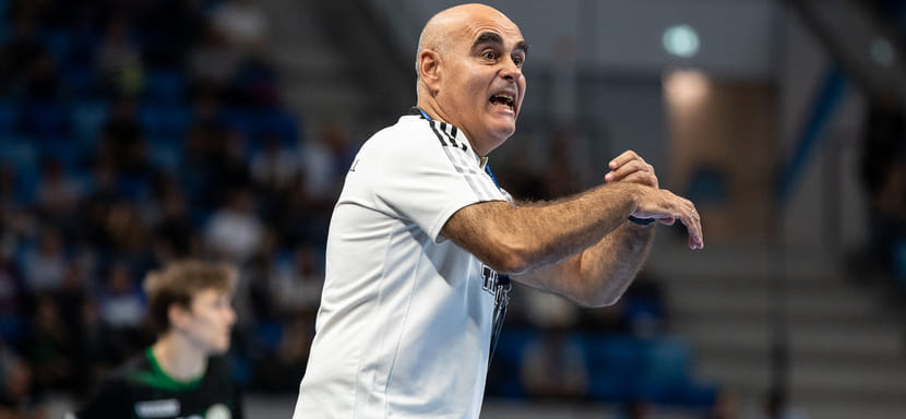 Венгрия. Главный тренер Хуан Карлос Пастор и его ассистент Марко Кривокапич покинут "Пик" из Сегеда после этого сезона