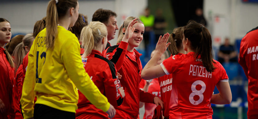 Olimpbet Кубок дружбы. Чем хороши Баева, Бессалая, Кайнарова и другие? Оцениваем молодёжную сборную