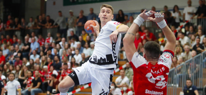 Австрия. "Брегенц" обыграл "Ферлах" благодаря 14 голам Михаила Виноградова. Россиянин идет на втором месте в бомбардирской гонке