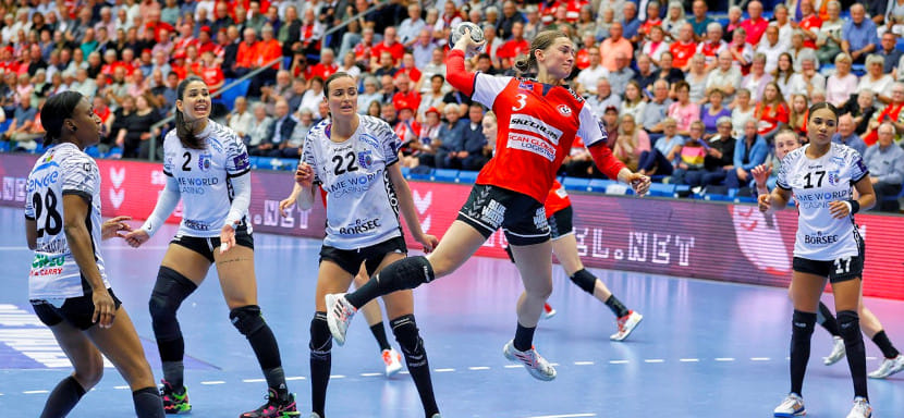 Лига чемпионов. План Василе был хорош, но с изменениями Йенсена "Бухарест" не справился