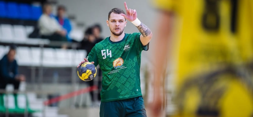 Белорусский разыгрывающий Владислав Наумук расстался с уфимским "Акбузатом". Он продолжит карьеру в омском "Скифе"