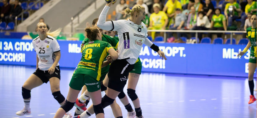 Кубок России. Анна Сень: "Я во втором тайме не узнавала свою команду и очень злилась. Профессионалы не имеют права так играть" (ВИДЕО)