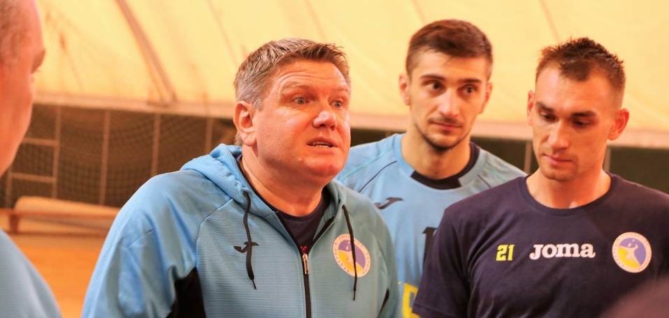 Сергей Бебешко: "В матчах против тунисцев  хотим проверить новых людей, а состав на чемпионат Европы будем формировать в декабре"