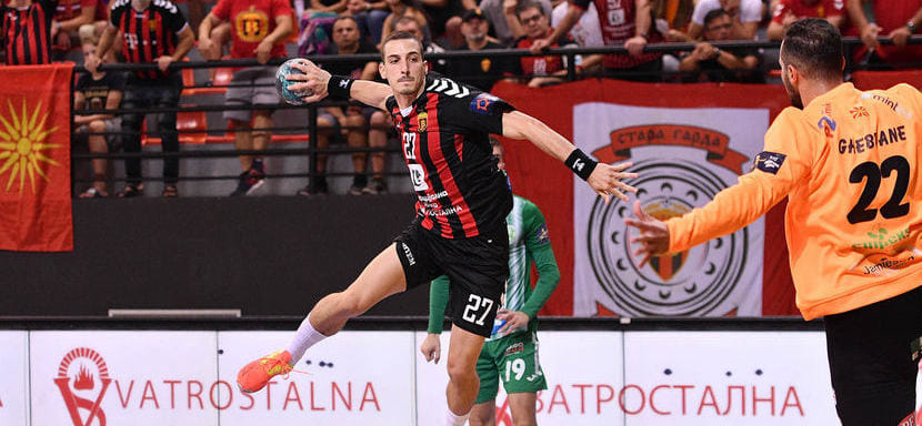 Балканы. "Вардар" нанёс второе поражение в сезоне "Еврофарму" россиянина Дениса Васильева. На этот раз в чемпионате страны