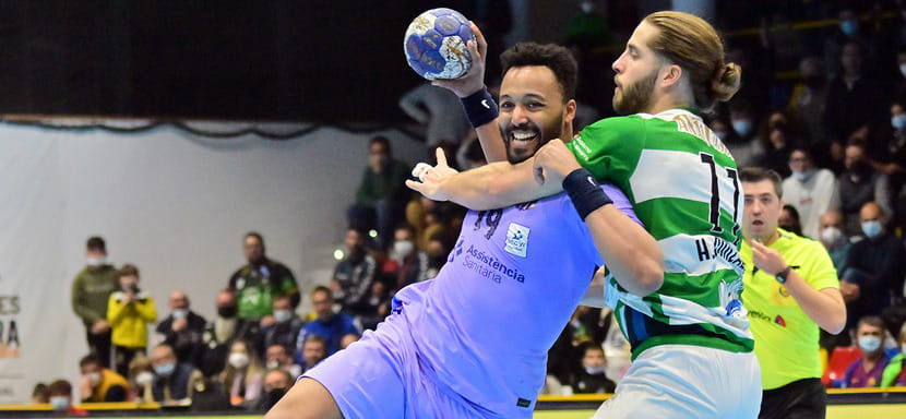 Кубок Испании. "Барселона", "Пуэнте-Хениль", "Гранольерс" и "Кангас" продолжают борьбу за трофей в Антекере