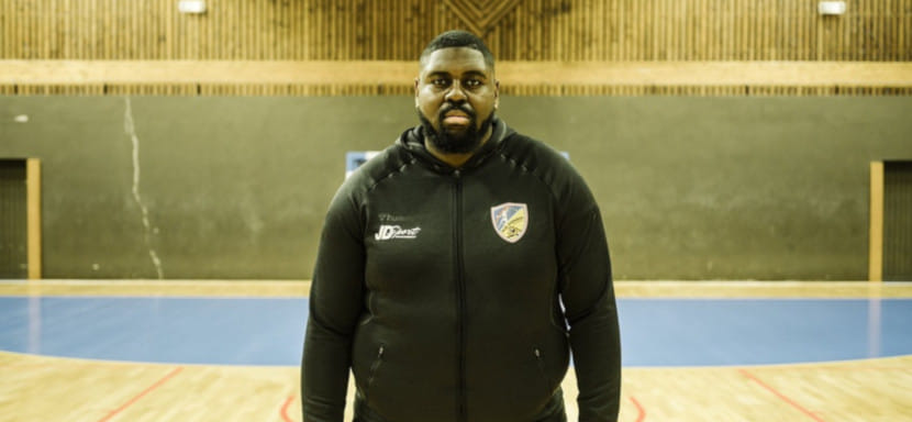 Фактурный линейный сборной ДР Конго Готье Мвумби стал амбассадором американского клуба "Детройт"