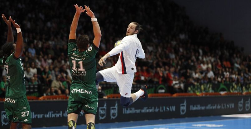 Франция. "Пари Сен-Жермен" победил "Ним" и продолжает лидировать в чемпионате страны