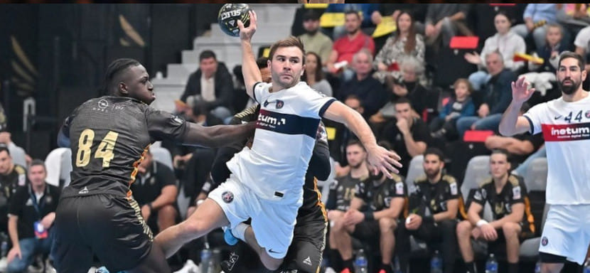 Франция. "Пари Сен-Жермен" обыграл в гостях "Тулузу", "Монпелье" разгромил дома "Кретей" в заключительных матчах 12-го тура