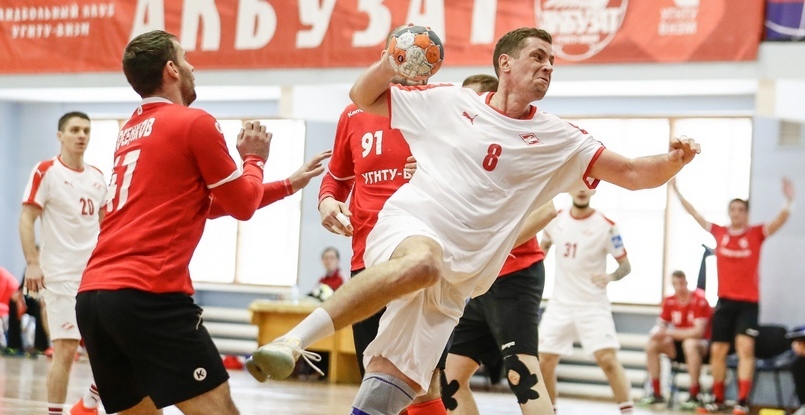 Кубок России. 1/2 финала. Московский "Спартак" после первого тайма громит уфимский "Акбузат"