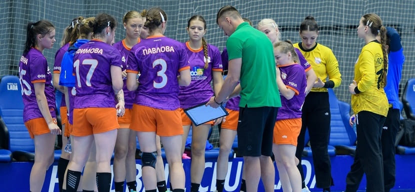 Стартовал чемпионат в женской высшей лиге: сегодня побед добились команды из Уфы, Краснодара, Звенигорода, Ростова-на-Дону и Москвы