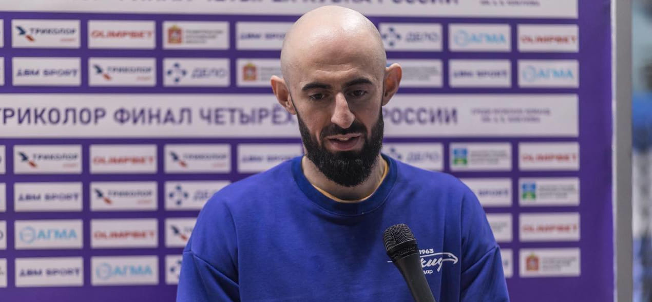 Иван Пасенов: "Для меня большая честь быть капитаном нашей команды и такого легендарного клуба с богатой историей"
