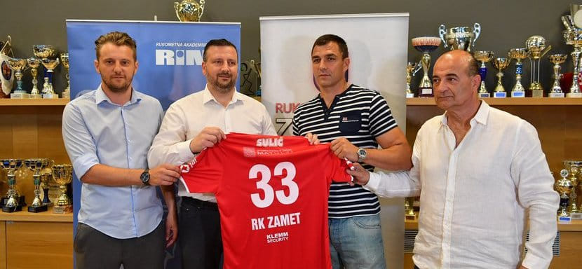 40-летний хорватский линейный Ренато Сулич продолжит карьеру. Ветеран будет выступать за "Замет" из Риеки