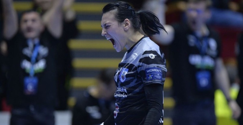 Лига чемпионов. "Мец" остановлен в Бухаресте, а "Эсбьерг" выплыл из тумана