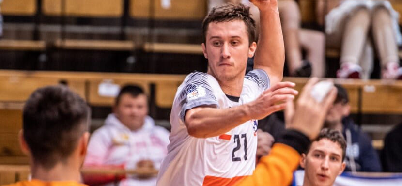 Польша. "Гурник" Александра Бочко в родных стенах был сильнее "Пиотрковянина" в единственном матче игрового дня