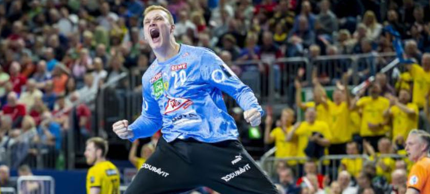 Бундеслига. 21-летний немецкий голкипер Давид Шпет продлил контракт с "Райн Лёвен" до 2027 года