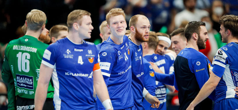 ЧЕ-2022. Арон Палмарссон, Бьярки Элиссон и Эльвар Йонссон покинули карантин и помогут сборной Исландии в решающей встрече с черногорцами
