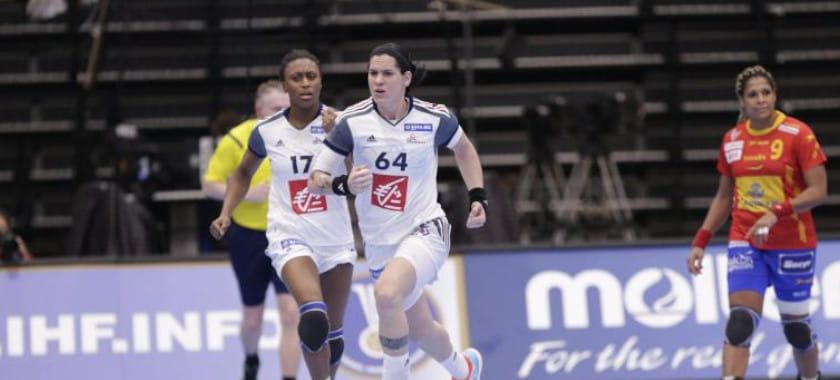 Олимпийские чемпионки и экс-гандболистки "Ростова" и "Звезды" Сираба Дембеле и Александра Лякрабер официально объявили о завершении карьер