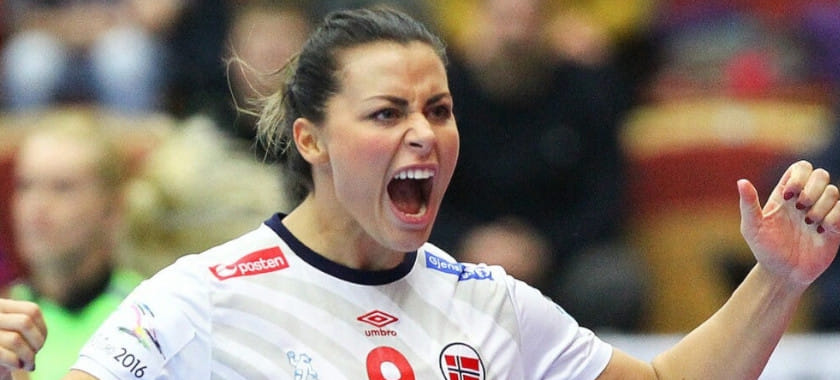 Правая полусредняя сборной Норвегии Нура Мёрк сможет сыграть на чемпионате мира-2025. Документы на дочку получены