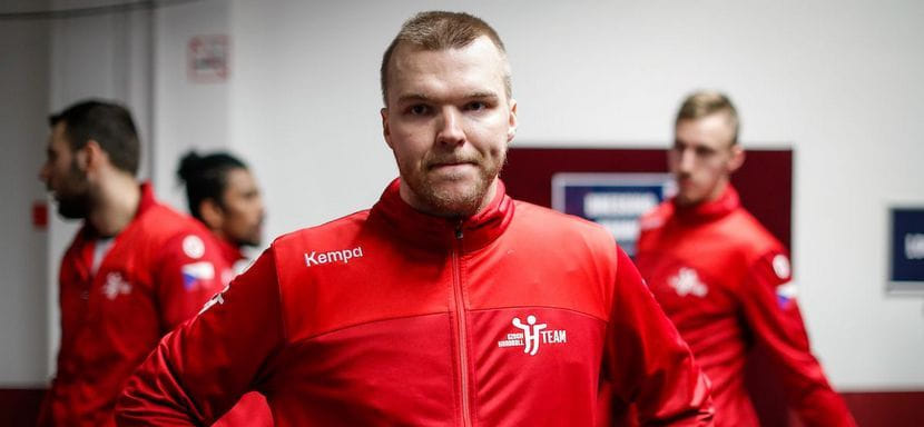 Бундеслига. Томаш Мрква: "При всем уважении к другим командам, "Киль" — величайший клуб. Сбылась моя детская мечта"