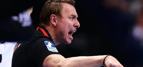 Лига чемпионов. Филип Йиха о поражении от "Порту": "Мы должны спросить себя, достаточно ли каждый из нас отдает этому клубу"