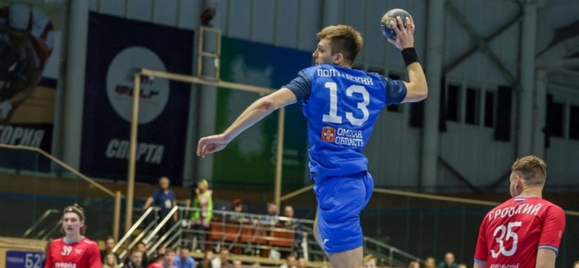 Olimpbet Суперлига. 27-летний левый крайний омского "Скифа" Денис Полтавский продлил контракт с клубом