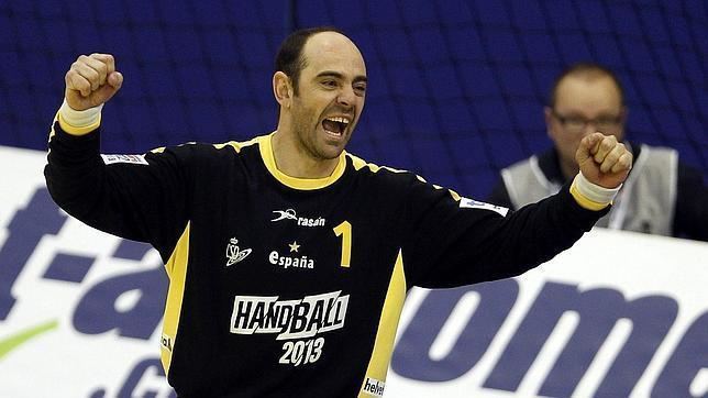 В тридцатку "гандбольных старожилов" входят 11 вратарей