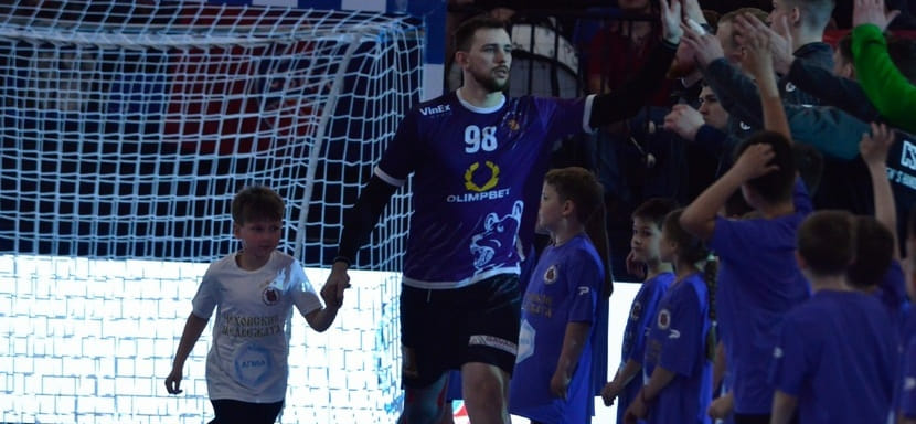 Olimpbet Суперлига. "Всё было классно"! 26-летний правый полусредний Никита Каменев покидает ряды "Чеховских медведей"