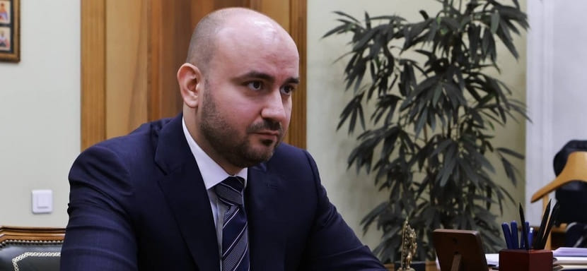 Вячеслав Федорищев: "За 5 лет проведём капитальный ремонт тольяттинского спорткомплекса "Олимп". Плюс бюджет "Лады" вырастет на 50%"