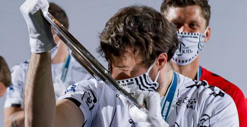 Бундеслига. Разыгрывающий "Киля" Домагой Дувняк: "Пять месяцев без гандбола — это может быть опасным для всех"