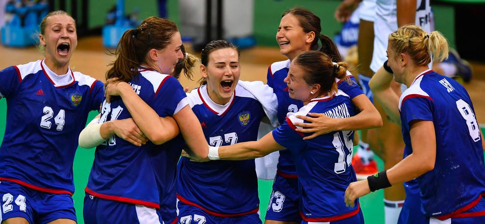 Золото Рио-2016. Майя Петрова: "Мы залили слезами и всю площадку, и всю раздевалку!"