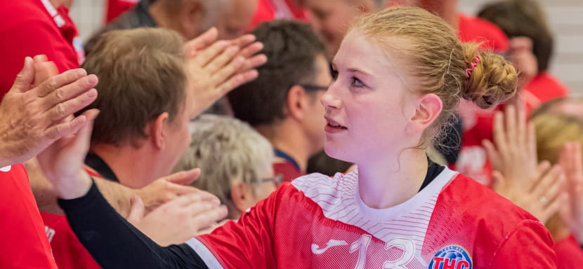 Женская бундеслига. Травма линейной сборной Германии и "Тюрингера" Майке Шмельцер оказалась несерьезной