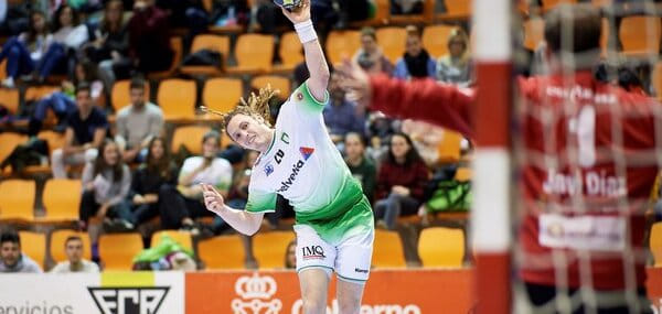 Испания. Бразильский правый полусредний Освалдо Гимараеш переходит из "Гранольерса" в "Логроньо"