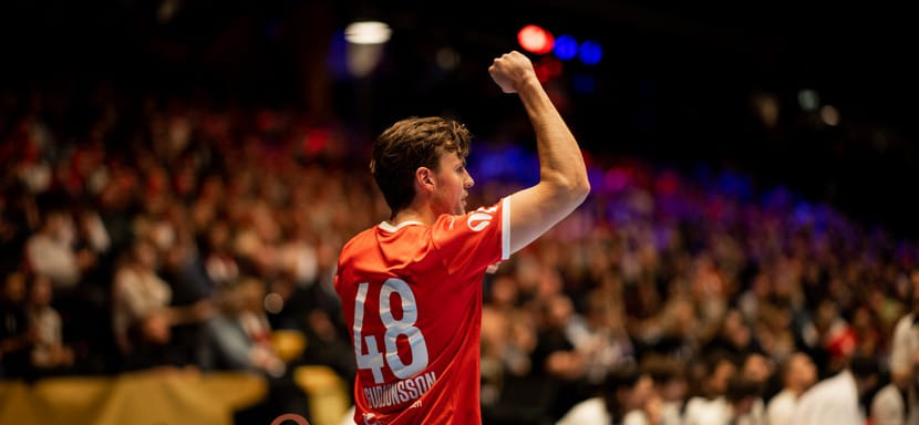 Норвегия. Правый крайний сборной Исландии Сигвальди Гудьонссон на длительный срок пролонгировал контракт с "Кольстадом"