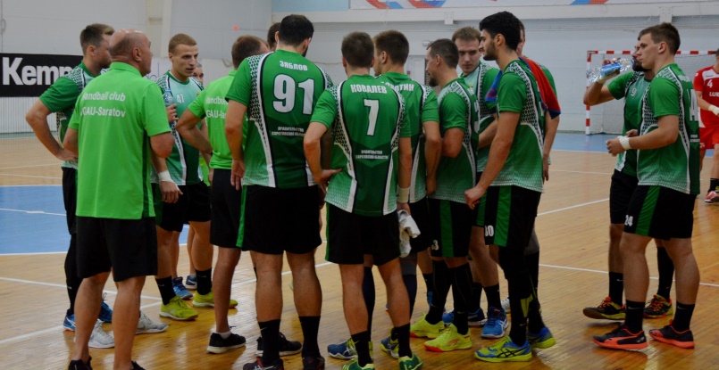 Суперлига. СГАУ-"Саратов" дома обыграл челябинское "Динамо" и поднялся на второе место в таблице