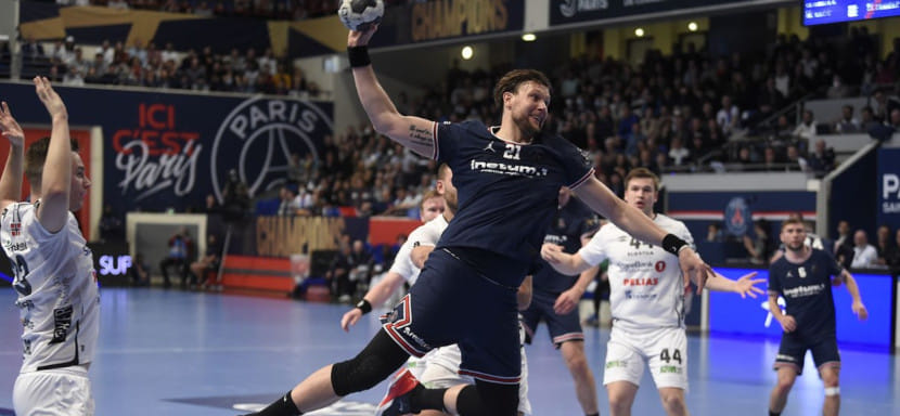 Лига чемпионов. "ПСЖ" обыграл в ответном поединке "Эльверум" и вышел в следующую стадию плей-офф. Определены все пары 1/4 финала