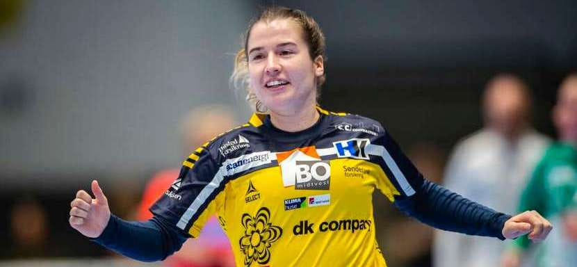 Дания. 24-летняя правая крайняя Лине Маи Хоугорд продлила контракт с "Икастом"