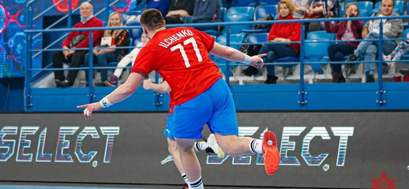 Olimpbet Суперлига. Украинский линейный Дмитрий Ильченко, выступавший за ЦСКА с января 2020 года, покинул команду