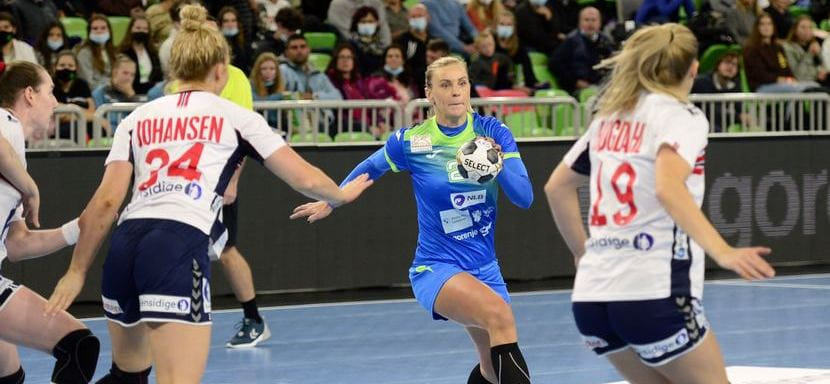 ЧМ-2021. Полусредняя "Бухареста" Барбара Лазович из-за разрыва "крестов" не поможет сборной Словении на турнире в Испании