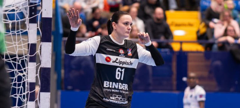 "Бломберг-Липпе" на выезде обыграл "Шамбре" и не позволил французской команде выйти в плей-офф. Сам он лишился шансов раньше