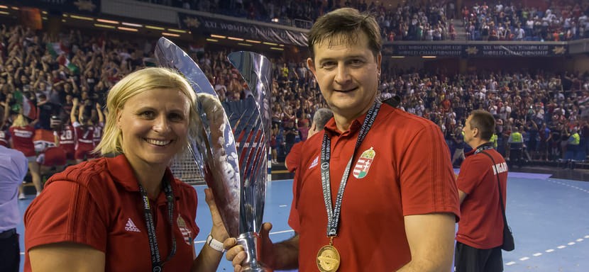 Новый рулевой женской сборной Венгрии Владимир Головин, имеющий российские корни, определился со штабом ассистентов