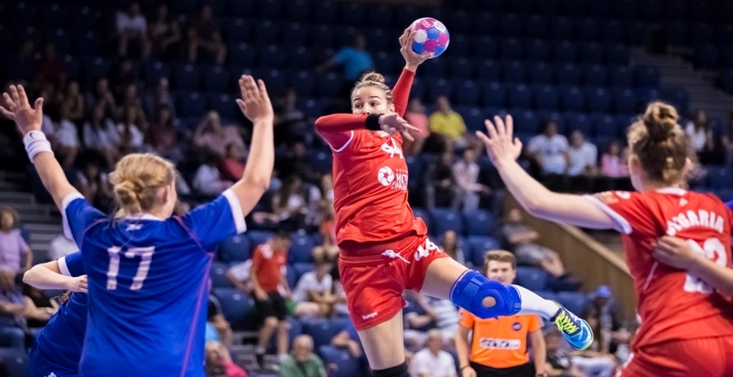 В Варне завершились матчи второго игрового дня девичьего (U-19) чемпионата Европы во втором дивизионе