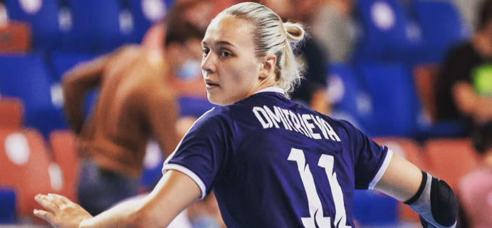 "Бухарест" официально объявил о переходе российской разыгрывающей Дарьи Дмитриевой. Контракт рассчитан на два сезона